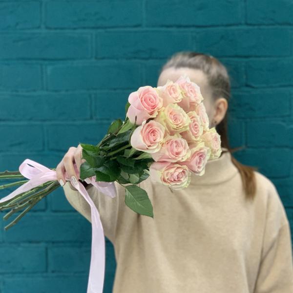 11 роз "Тайное свидание"