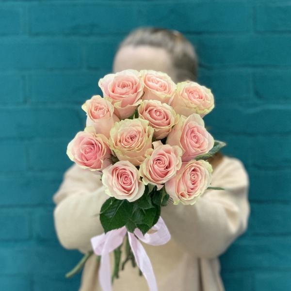 11 роз "Тайное свидание"