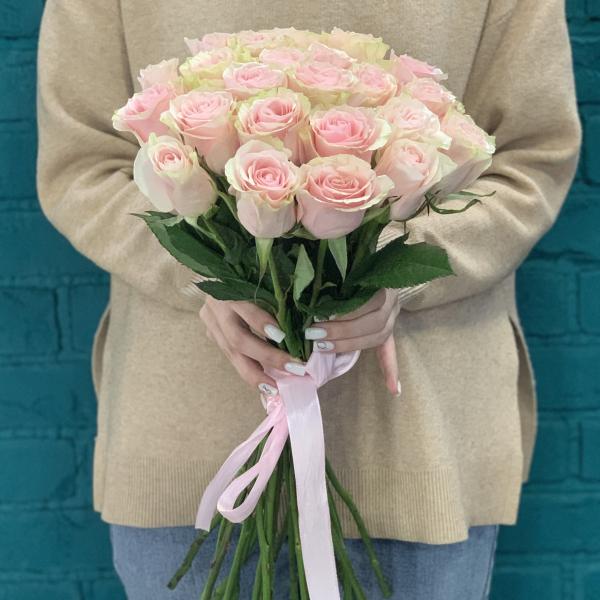 23 розы "Умиротворение" 