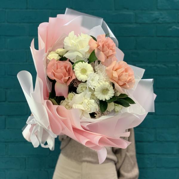 Французская роза и гербера "Весенний день"