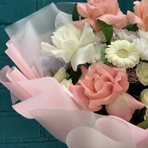 Французская роза и гербера "Весенний день"