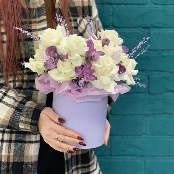 Роза и альстромерия "Аромат лаванды"