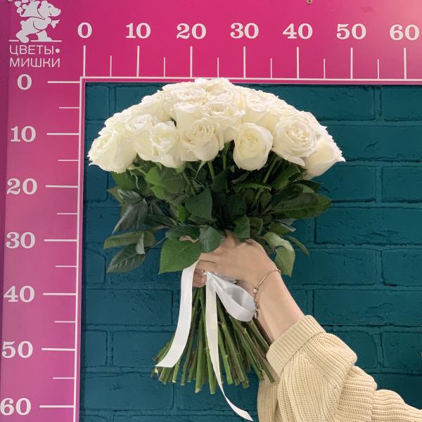51 белая роза "Вихрь"