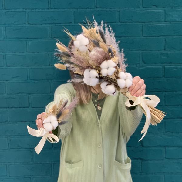 Букет невесты и бутоньерка "Природная любовь"