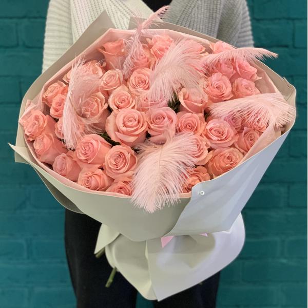 45 розовых роз  "Безмятежная красота"