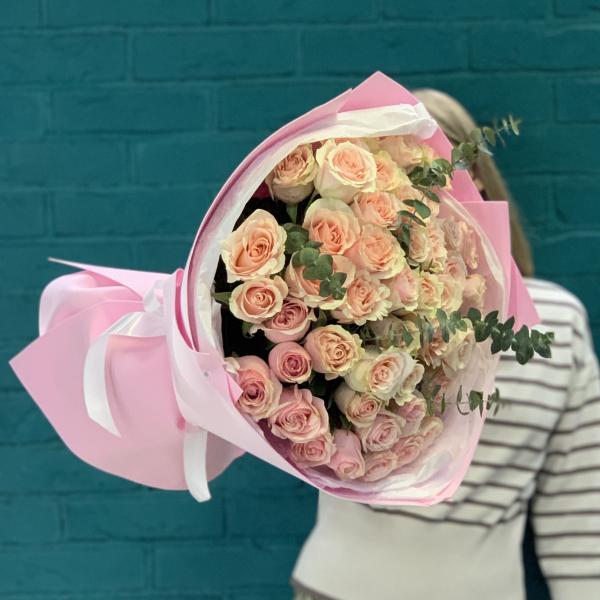 Роза и эвкалипт "Аура"