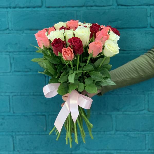 35 роз "Карнавал"