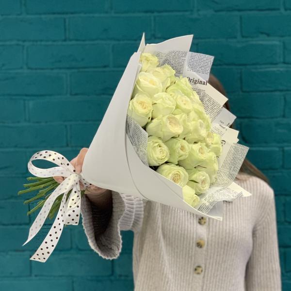 25 пионовидных роз "Одержимость"