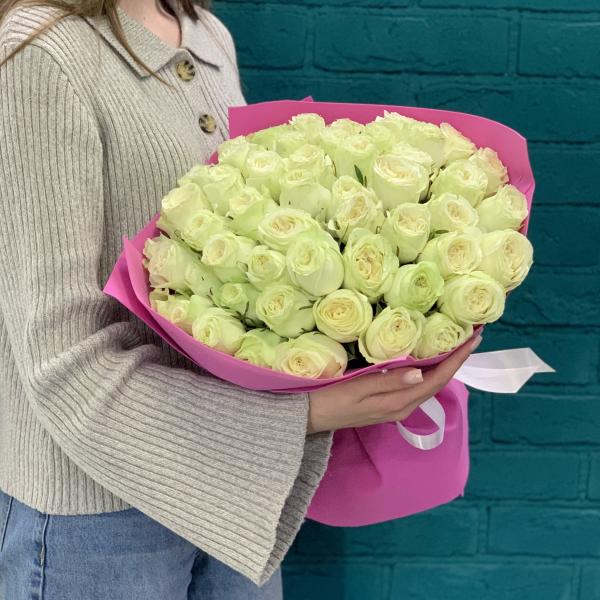 51 пионовидная роза "Белла"