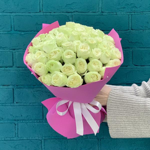 51 пионовидная роза "Белла"