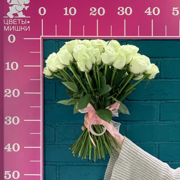 45 пионовидных роз "Аура"