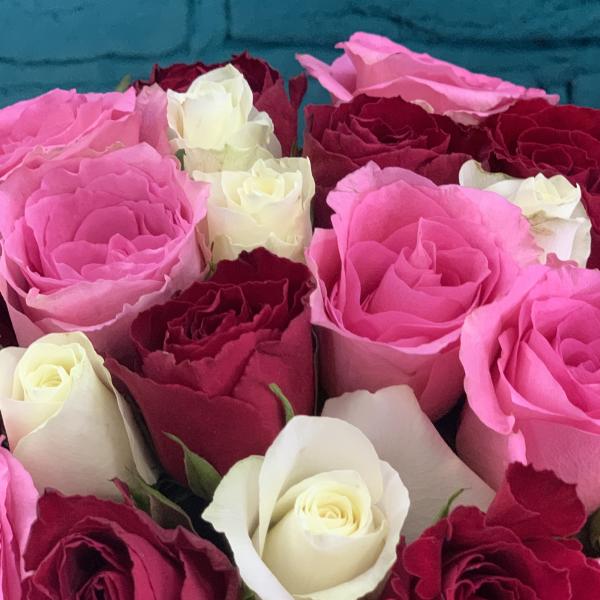 29 роз "Мильфей"