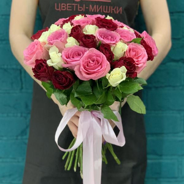 45 роз "Шарлотта"