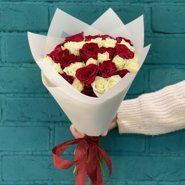 35 роз "Филиппины"