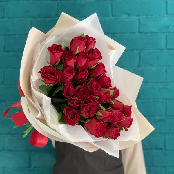 27 роз "Шелковая мечта"