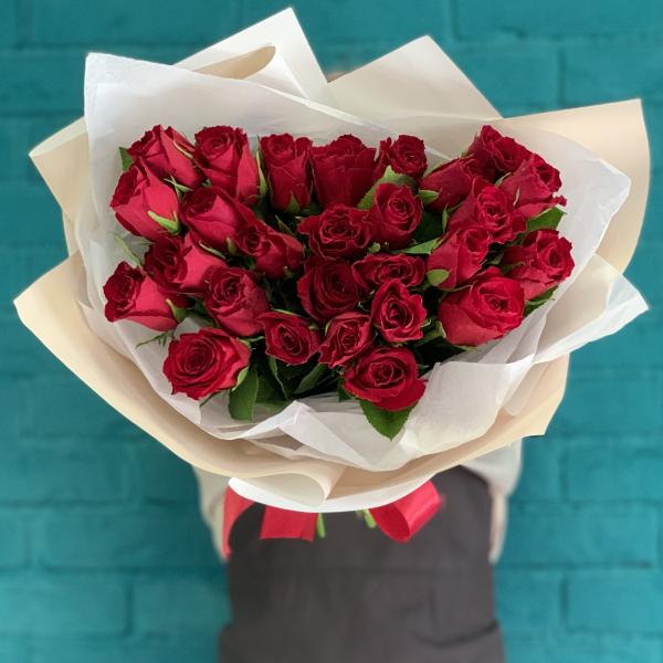 27 роз "Шелковая мечта"