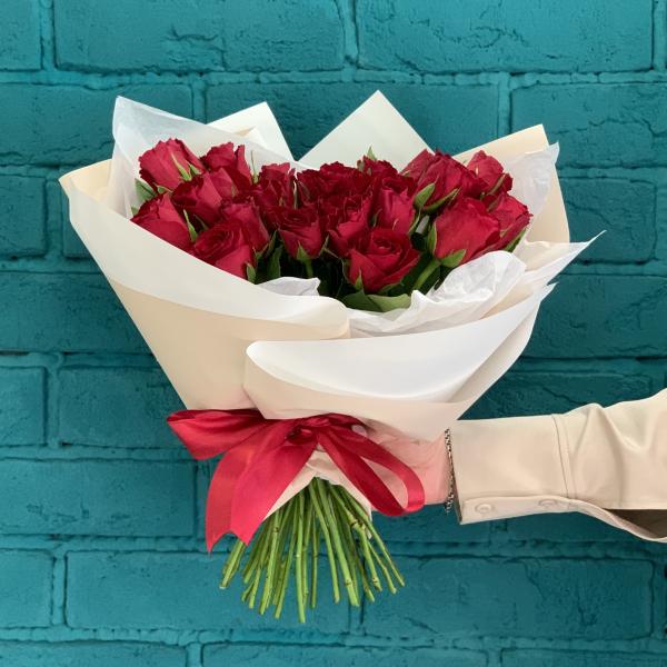 27 роз "Шелковая мечта"