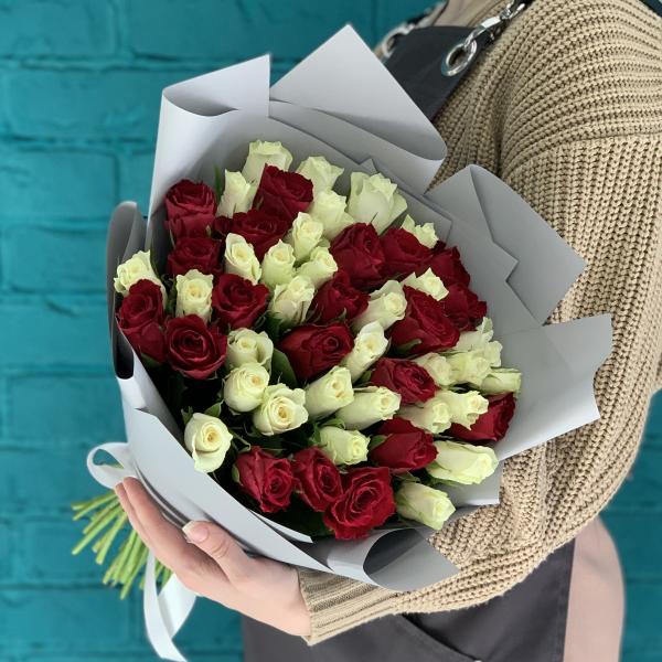 51 Роза "Мания совершенства"