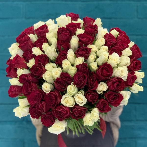 101 роза "Лёд и пламя"