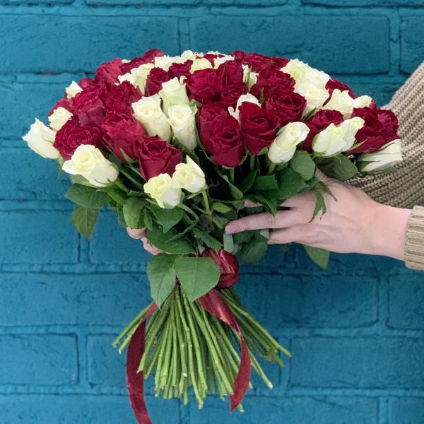 101 роза "Лёд и пламя"