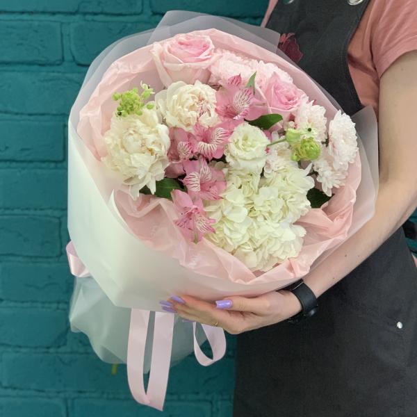 Хризантема и альстромерия "Летнее счастье"