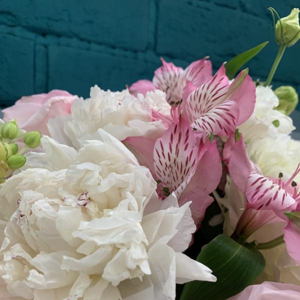 Хризантема и альстромерия "Летнее счастье"