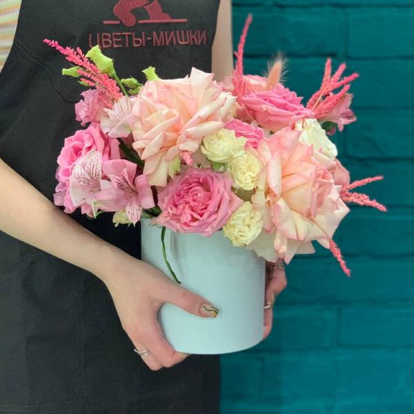 Французская роза и  альстромерия "Нежный всплеск"