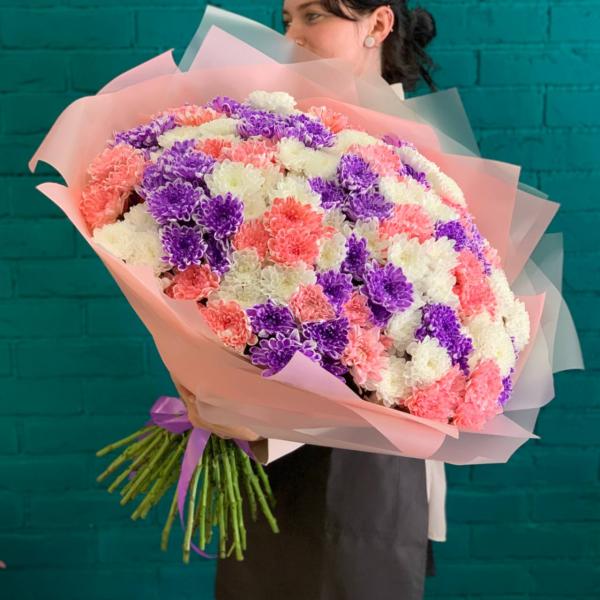 45 хризантем "Тонущий в объятиях"