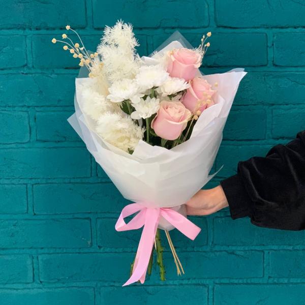  Роза и хризантема "Сказка на ночь"