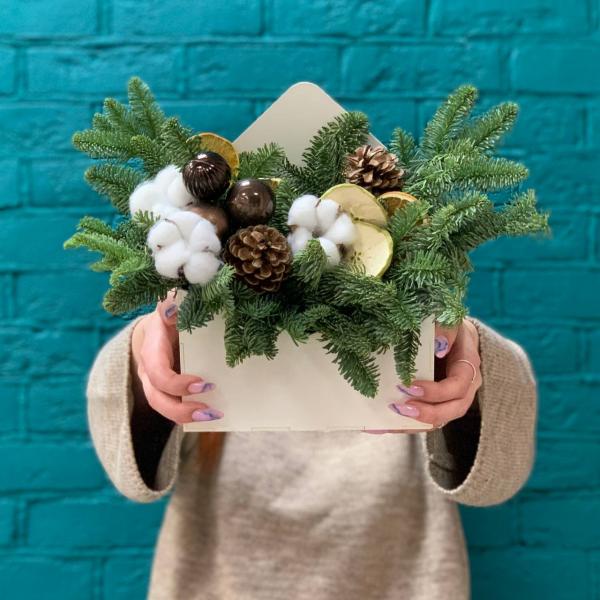 Нобилис и игрушки "Еловый лес"