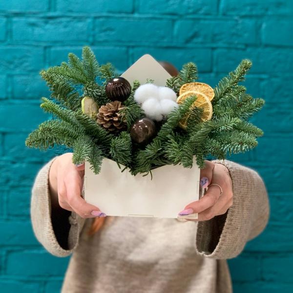 Нобилис и игрушки "Сочельник"