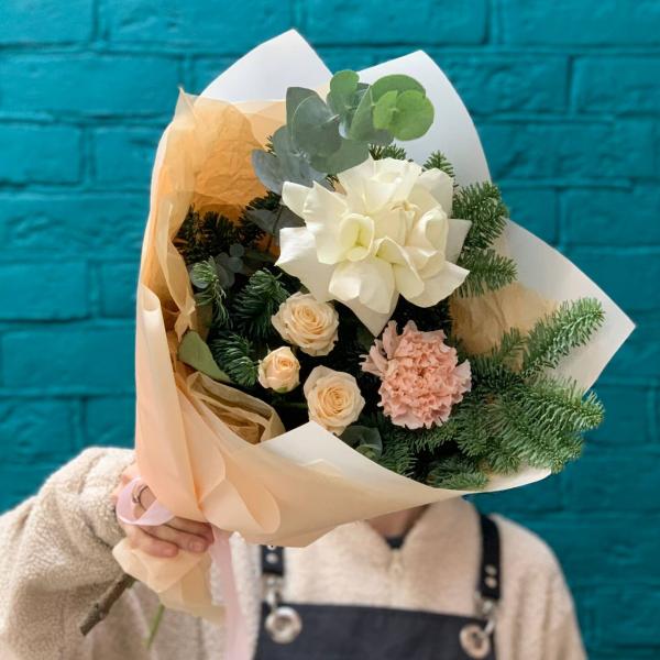 фото Нобилиса и гвоздики "Имбирный пряник"