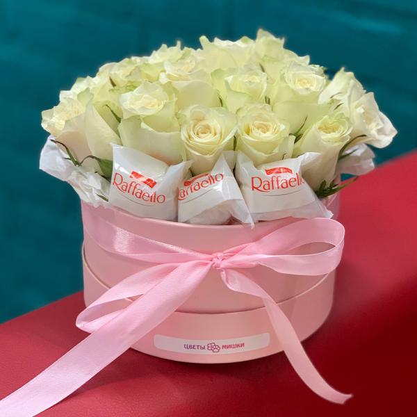 21 белая роза “Милена“