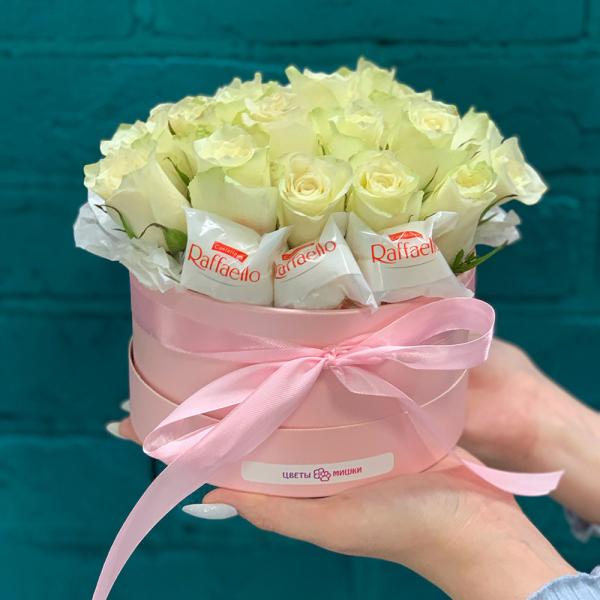 21 белая роза “Милена“