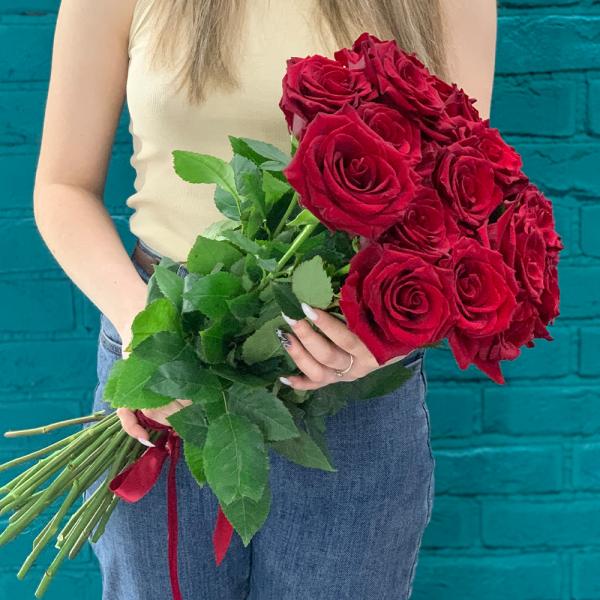 21 красная роза “Сиеста“