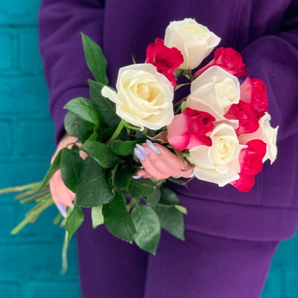 11 роз “Пассаж“