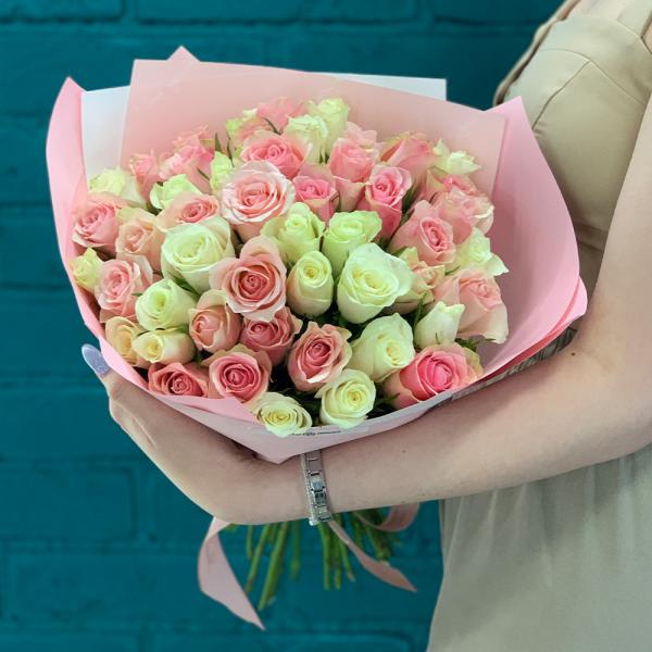 49 роз “Астрид“