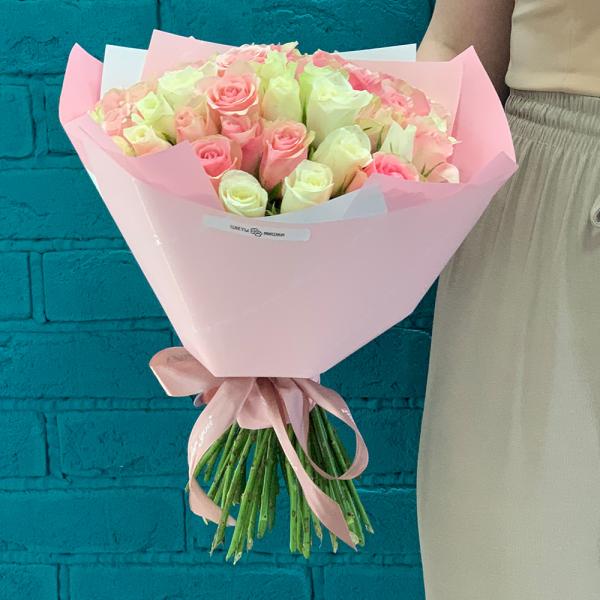 49 роз “Астрид“