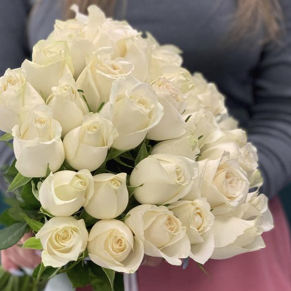 35 белых роз “Дыхание нежности“