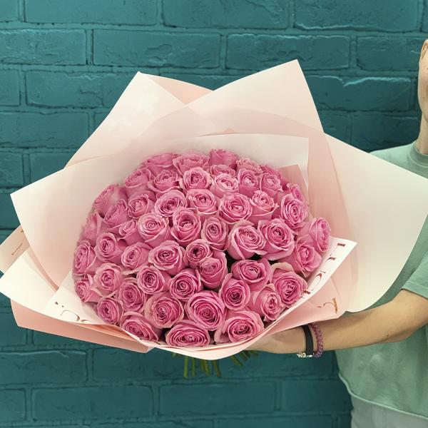 51 роза "Розовая симфония"