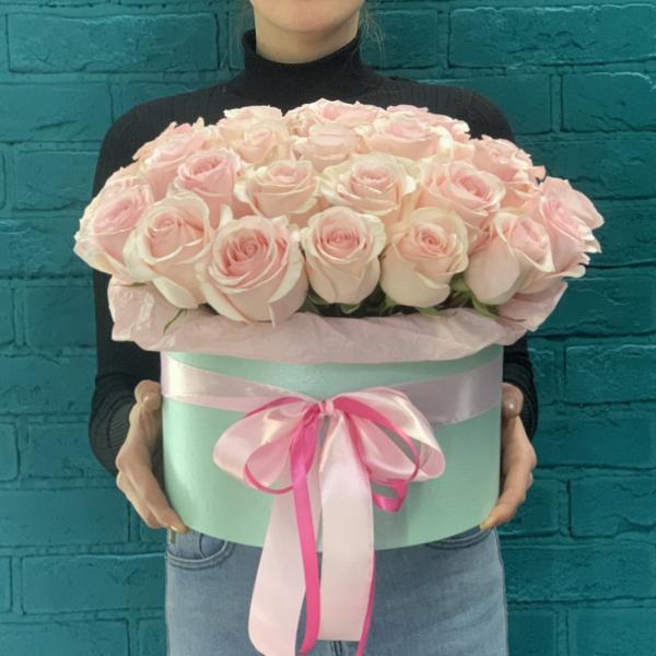 39 роз "Сад императора"