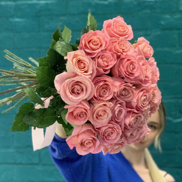 25 розовых роз "Розовый пудинг"