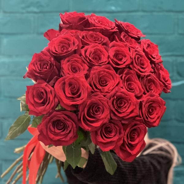25 красных роз "Страстное признание"