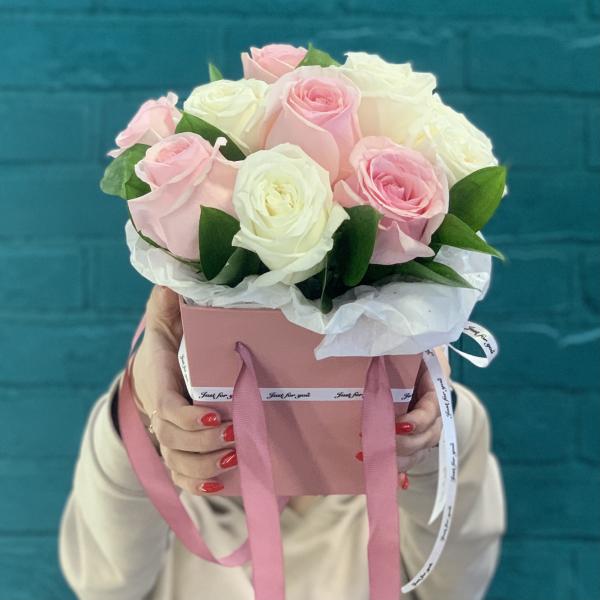 11 роз "Пудровая слабость"