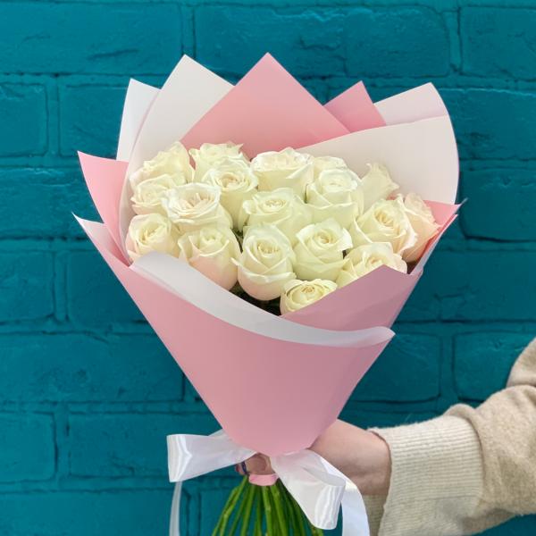 19 белых роз "Самой любимой" 