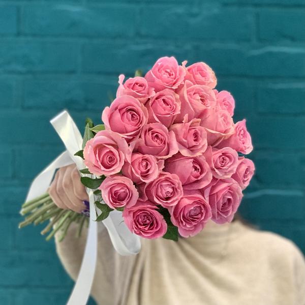 21 розовая роза  "Искреннее признание"