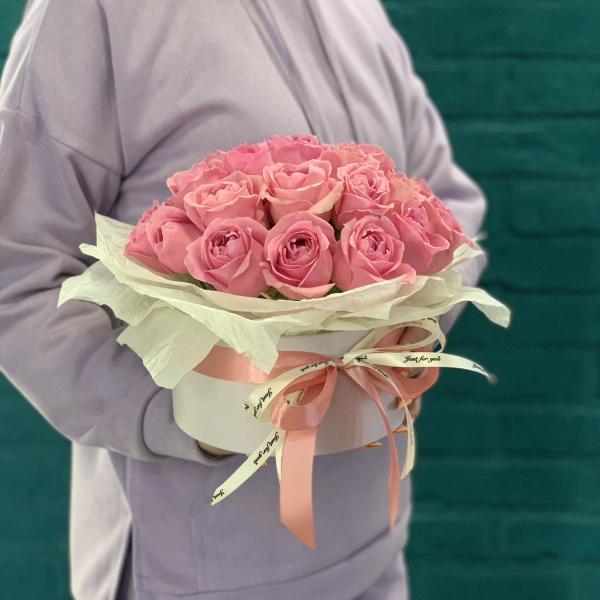  25 розовых  роз "Клубничный коктейль"  